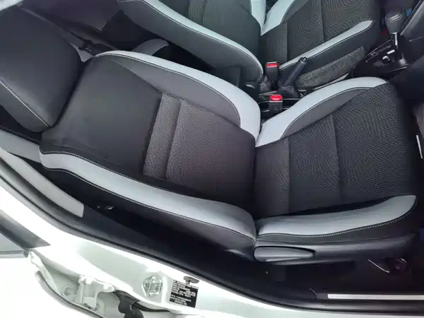Toyota Yaris 2022, фото 24