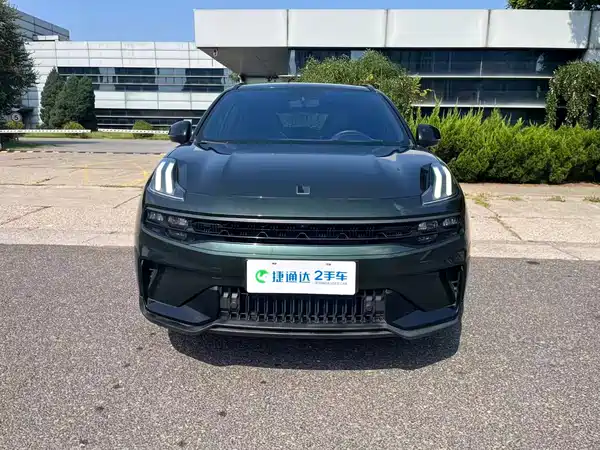 Lynk & Co 06 EM-P 2023, фото 6