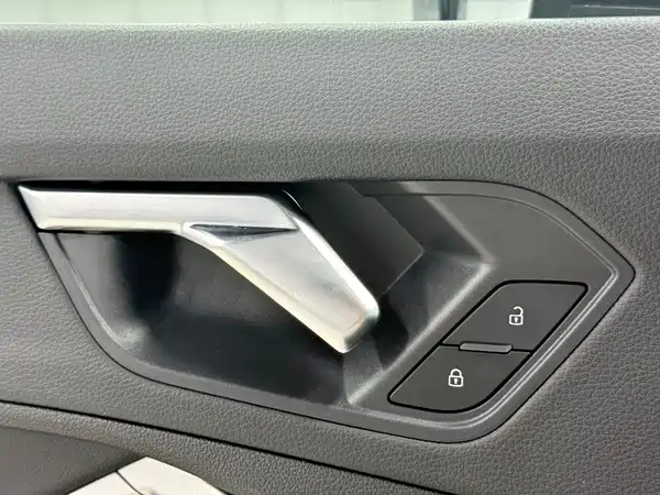 Audi Q3 2022, фото 15