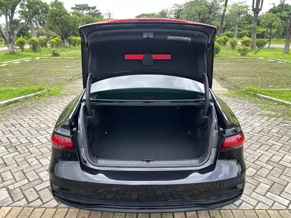 Audi A7L 2022, фото 21