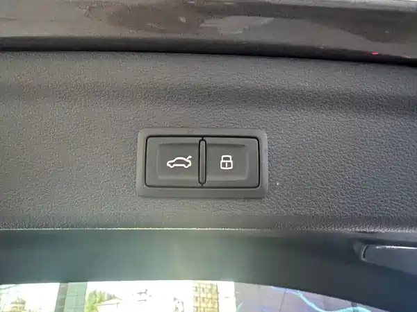 Audi Q3 2022, фото 4