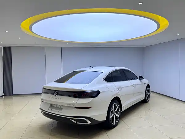 Volkswagen Lamando 2022, фото 6