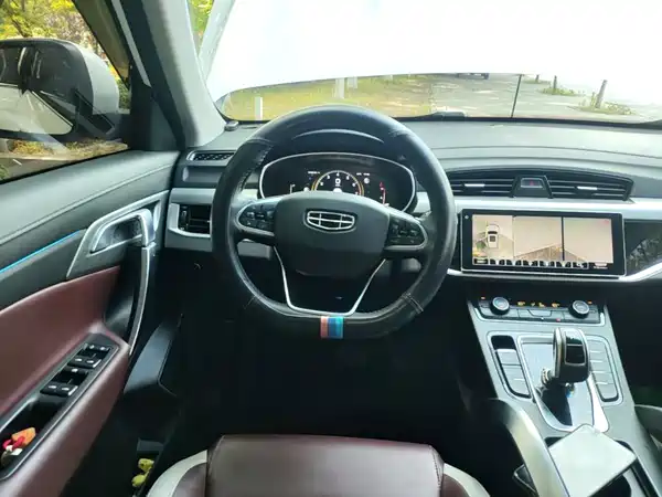Geely Boyue 2022, фото 10
