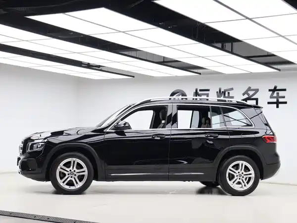 Mercedes-Benz GLB 2022, фото 29