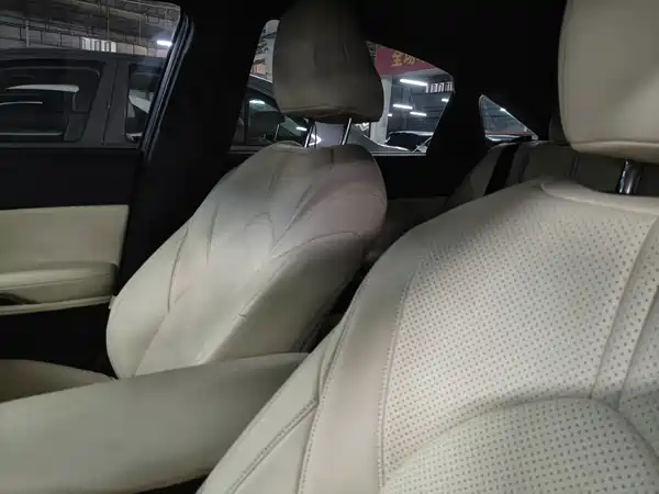 Toyota Avalon 2022, фото 18