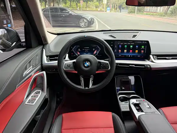 BMW X1 2024, фото 15