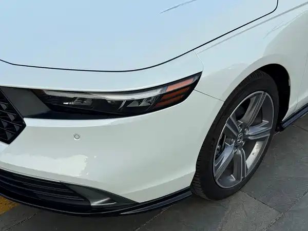 Honda Accord 2023, фото 4