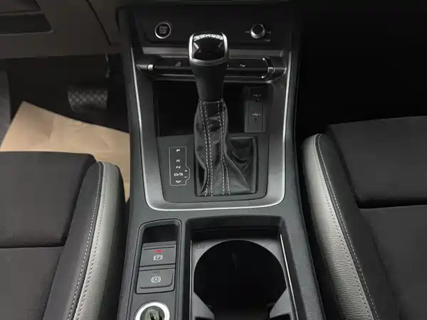 Audi Q3 2022, фото 12