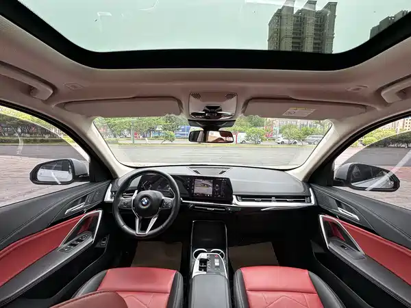 BMW X1 2023, фото 22