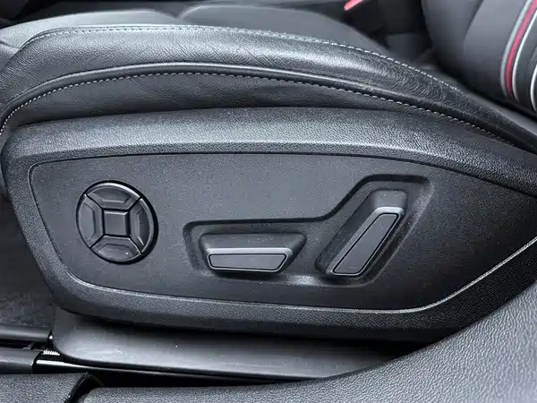 Audi A3 2021, фото 18
