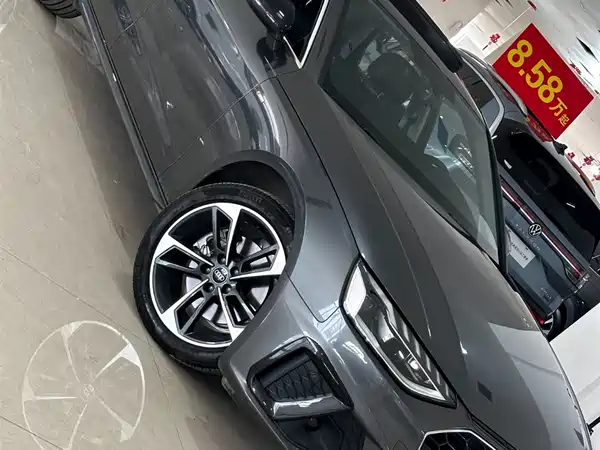 Audi A4L 2024, фото 27