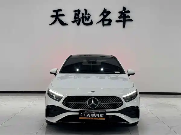 Mercedes-Benz A-Class 2023, фото 2