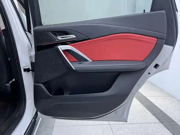 BMW X1 2023, фото 12