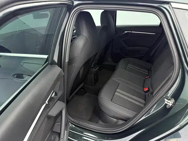 Audi A3 2023, фото 15