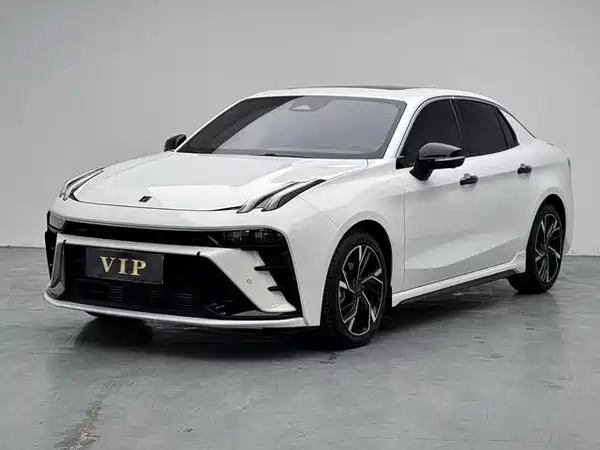 Lynk & Co 03 2023