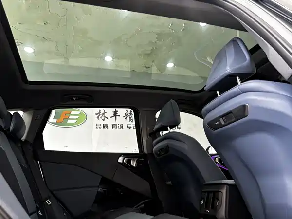 BMW X3 2025, фото 28