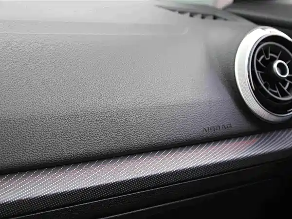 Audi Q2L 2022, фото 11
