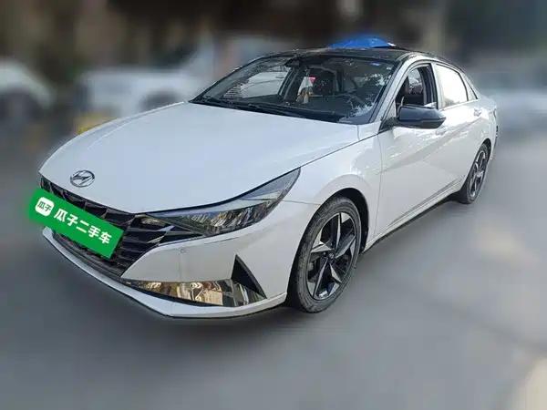 Hyundai Elantra 2021