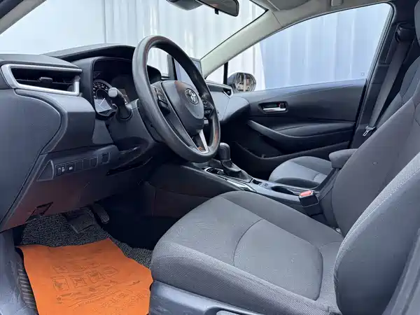 Toyota Corolla 2022, фото 5