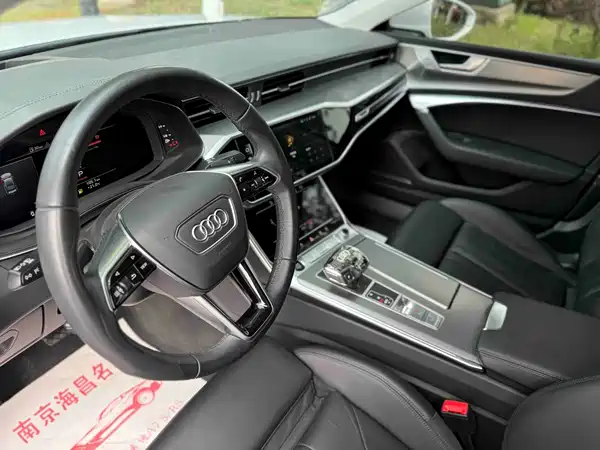 Audi A7 2023, фото 4