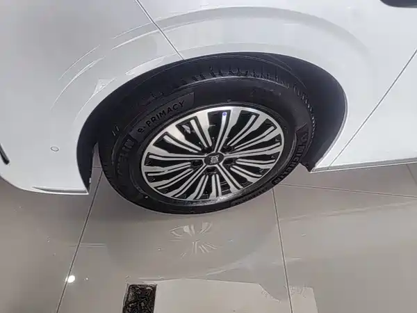 BYD Xia 2025, фото 23