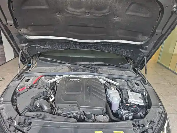 Audi A4L 2024, фото 19