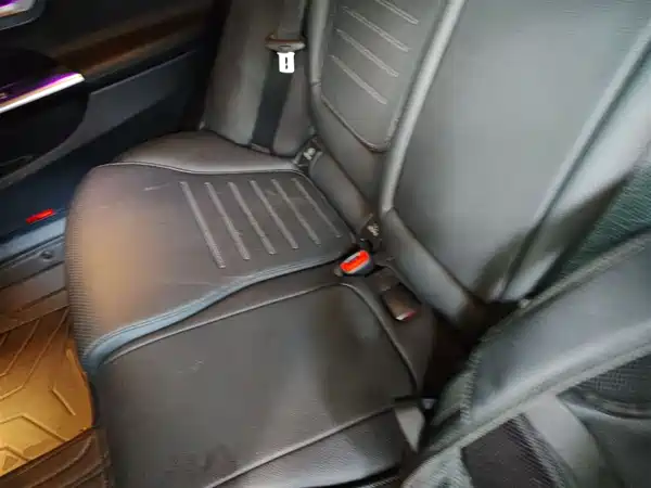 Mercedes-Benz C-Class 2024, фото 16