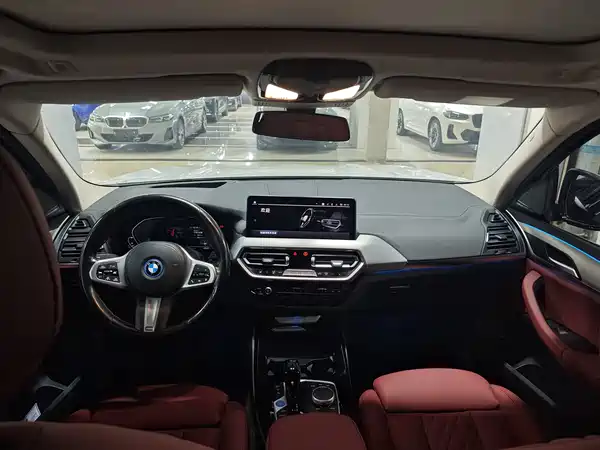 BMW iX3 2022, фото 7