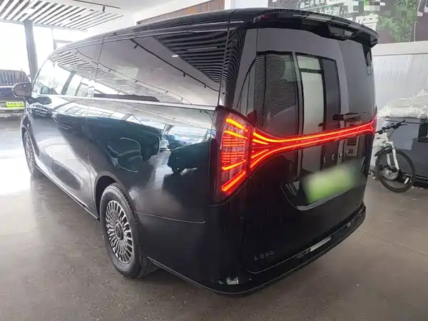 Geely Yizhen L380 2025, фото 5