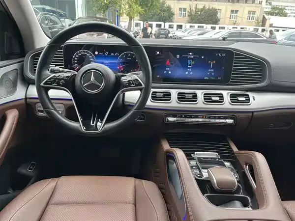 Mercedes-Benz GLE 2024, фото 17