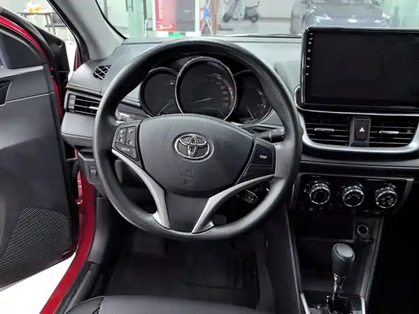 Toyota Yaris 2022, фото 10