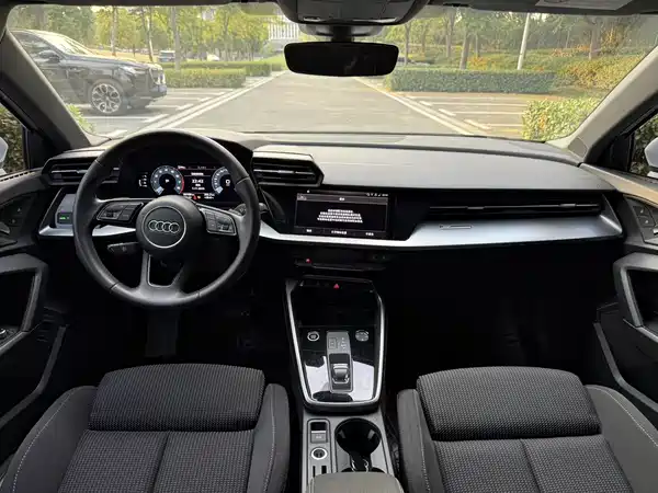 Audi A3 2021, фото 6