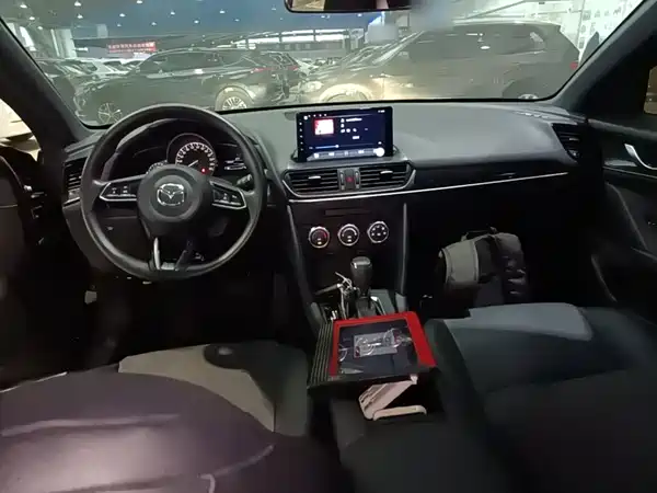 Mazda CX-4 2021, фото 9