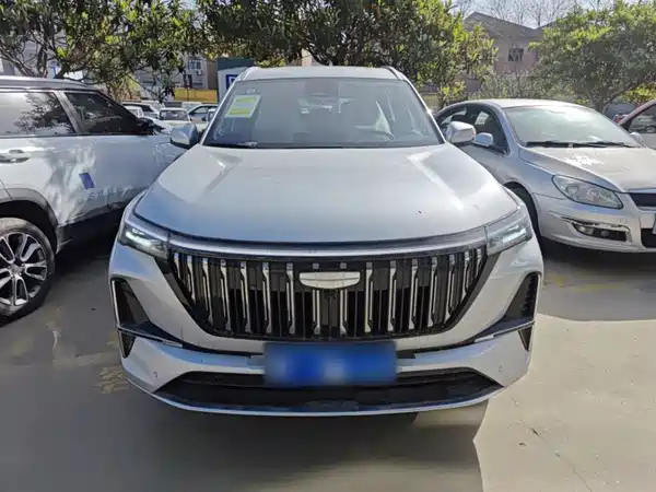 Geely Boyue L 2025, фото 2