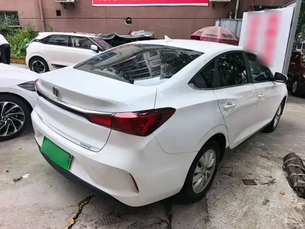 Changan Eado EV 2022, фото 6