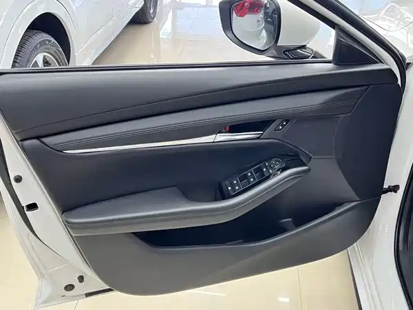 Mazda 3 2023, фото 14