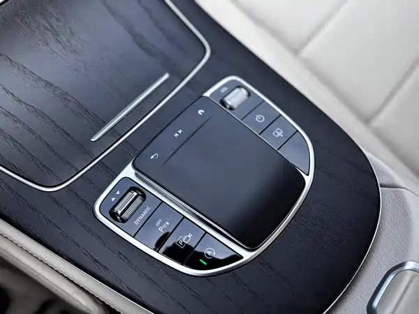 Mercedes-Benz E-Class 2022, фото 19