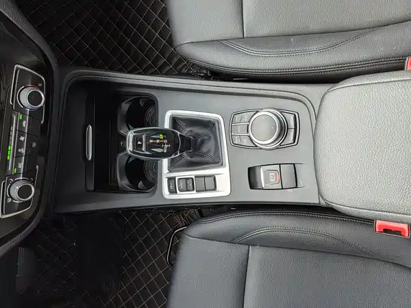 BMW 1 Series 2021, фото 18