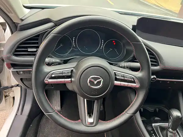Mazda 3 2023, фото 12