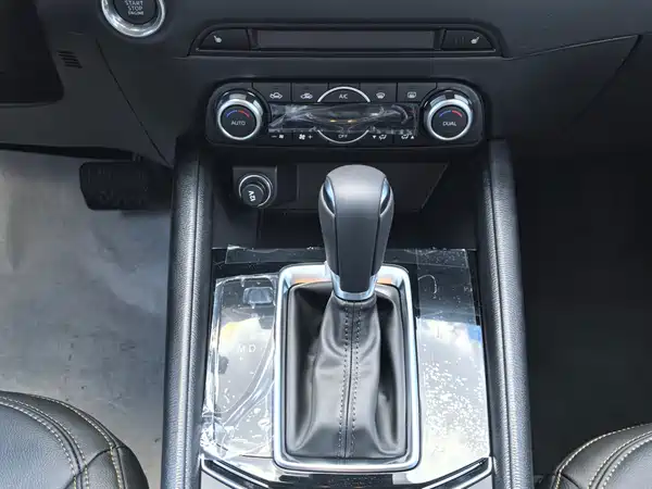 Mazda CX-5 2025, фото 15