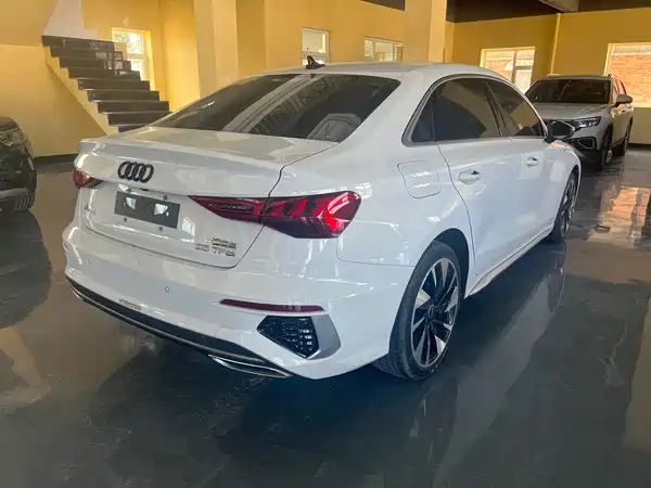 Audi A3 2022, фото 4