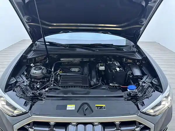Audi Q3 2023, фото 19