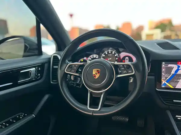 Porsche Cayenne 2022, фото 7