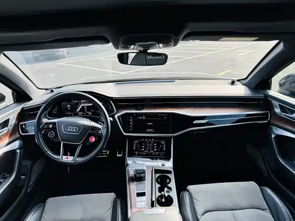 Audi A6L 2023, фото 5