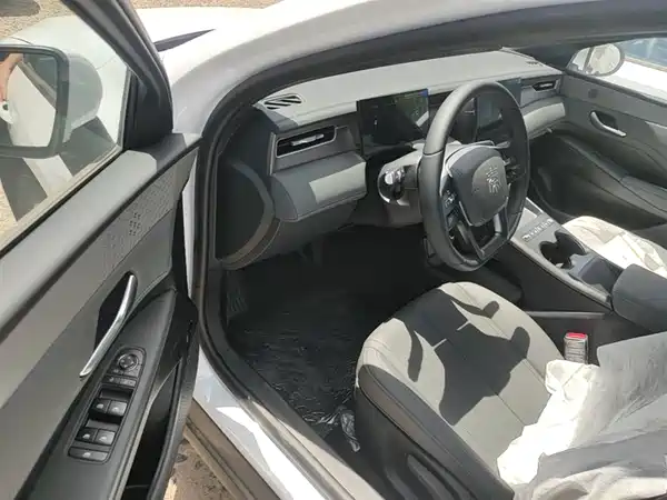 BYD Qin PLUS 2026, фото 16