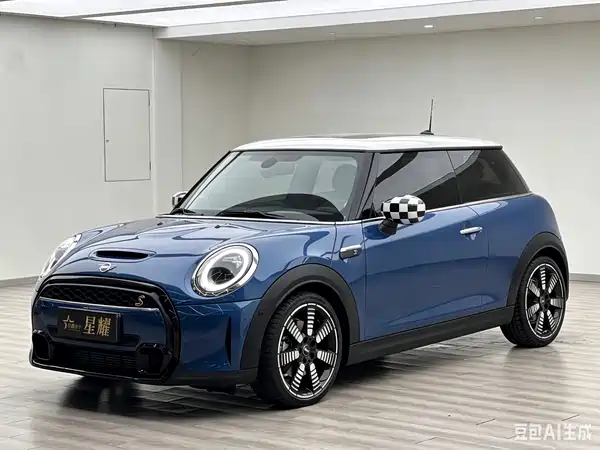 MINI 2022