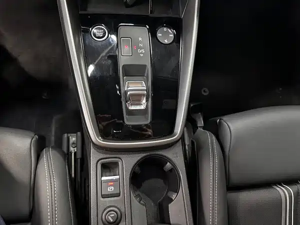 Audi A3 2023, фото 12