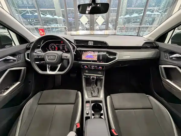 Audi Q3 2022, фото 19