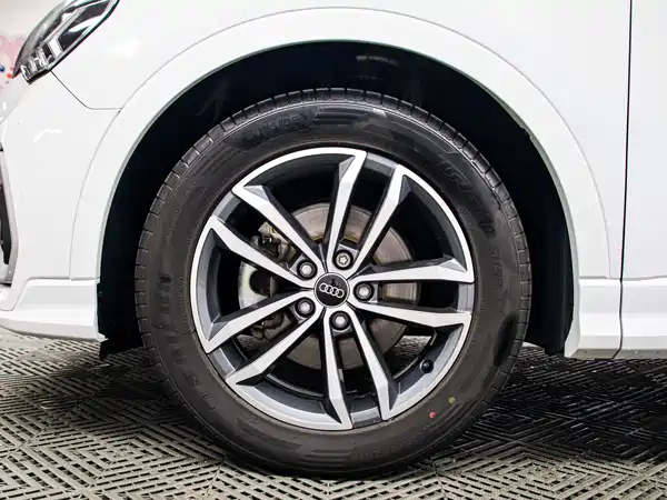 Audi Q3 2022, фото 19