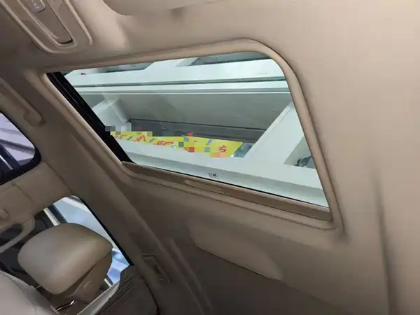 Buick GL8 2022, фото 17